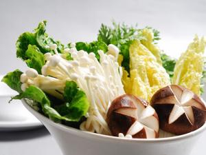 常見蔬菜中竟含有尼古?。磕男┦卟撕心峁哦? /></a> </div>
                  <div   id=