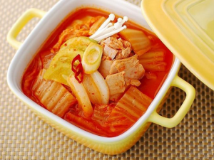 泡菜可以排毒？能防止便秘的食物有哪些？