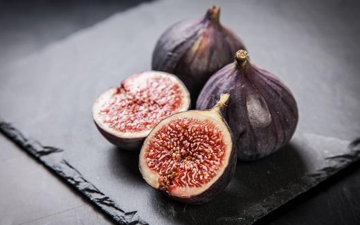 止咳的食物大全 白蘿卜清肺潤(rùn)喉、絲瓜善于清熱化痰
