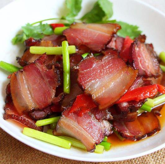 臘肉是發(fā)物嗎?臘肉是酸性還是堿性?臘肉發(fā)霉了能吃嗎