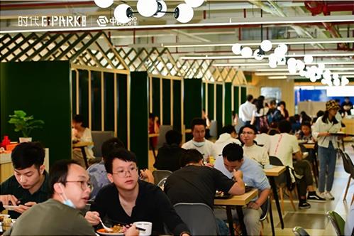 又雙叒叕一家星級(jí)網(wǎng)紅中膳健康食堂開業(yè)!“HDNH”健康理念造不?