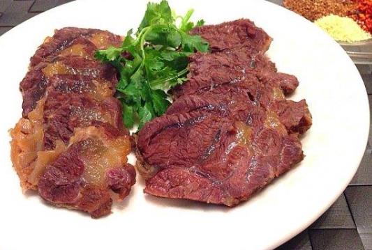 黃牛和水牛哪個(gè)肉質(zhì)口感更好?怎么看牛肉是黃牛還是水牛