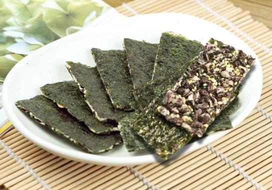 怎么挑選到質(zhì)量好的海苔?海苔一次能吃多少?