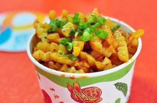 狼牙土豆會(huì)放哪些配料?狼牙土豆的熱量高嗎?