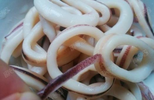 魷魚有哪些營養(yǎng)價值?吃魷魚會上火嗎?