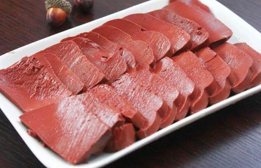 經(jīng)期可以吃豬血嗎?吃豬血有哪些好處?