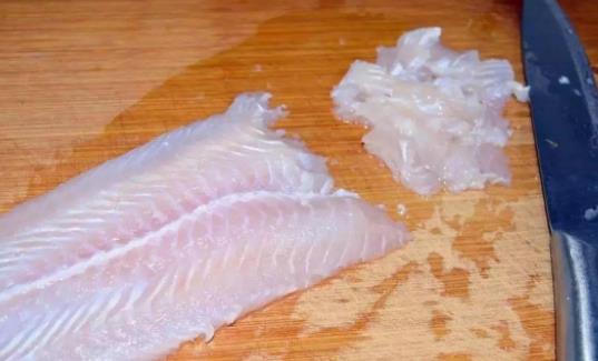 為什么會(huì)說龍利魚不能吃?哪些人不宜吃龍利魚?