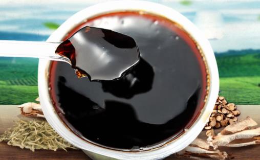 龜苓膏不能和什么一起食用龜苓膏可以和什么一起吃