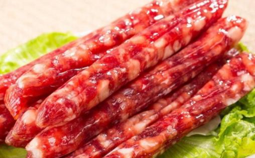 怎么判斷臘腸蒸熟了沒(méi)有 吃了半生不熟的臘腸會(huì)怎樣