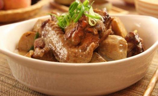 鴨肉屬不屬于發(fā)物?鴨肉不宜和什么一起吃?
