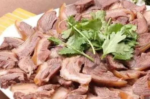 吃狗肉會(huì)引起肝火旺嗎?吃狗肉后口干怎么辦?