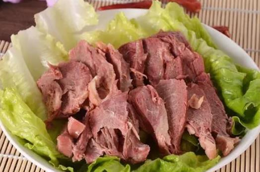 吃驢肉身體為什么會(huì)熱?驢肉不能和什么一起吃?