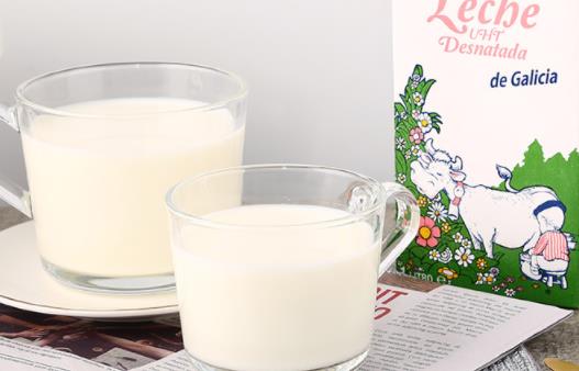 生牛乳是什么意思 生牛乳和鮮牛奶的區(qū)別