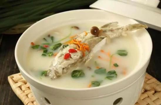 痛風(fēng)患者可以吃河豚嗎?河豚中毒了吃什么藥?