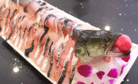 黑魚可以生吃嗎?吃黑魚有哪些好處?