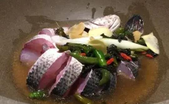 黑魚吃多了會(huì)上火嗎?黑魚不能和什么一起吃?
