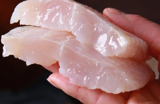 巴沙魚皮要去掉嗎 巴沙魚尿酸高的人可以吃嗎
