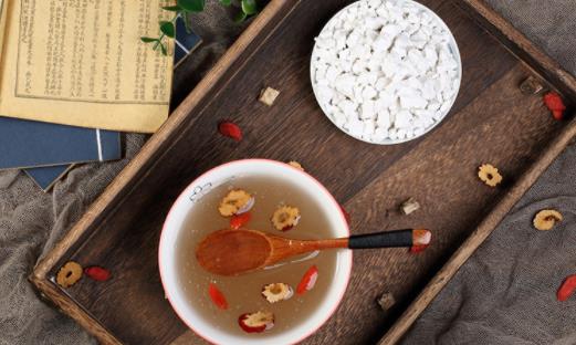 葛根粉一天吃多少克 葛根粉對(duì)皮膚有什么好處
