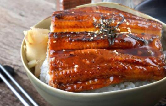 高血脂患者可以吃鰻魚嗎?鰻魚有哪些營(yíng)養(yǎng)價(jià)值?