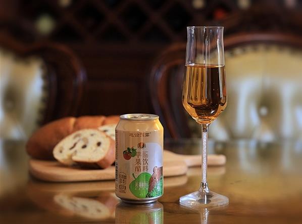 網(wǎng)紅特色飲品火爆全國,毛公玉露蘋果醋遍布年輕人朋友圈