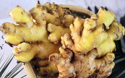 夏天吃姜能減肥嗎 夏天吃姜能去除體內(nèi)濕氣嗎