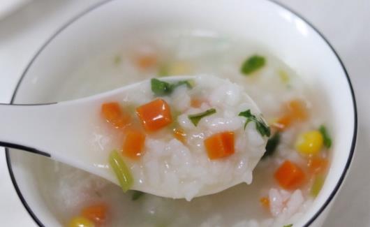 晚上喝蔬菜粥會(huì)不會(huì)長胖 蔬菜粥的功效作用