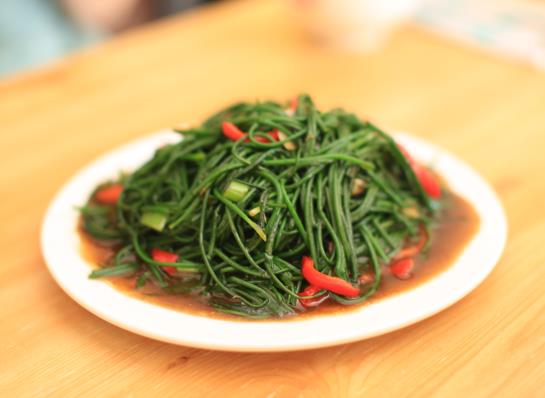 沙蔥是韭菜花嗎?沙蔥怎么炒才好吃?