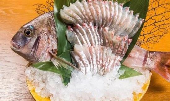 月子期間可以吃加吉魚嗎?月子期間吃加吉魚有哪些好處?