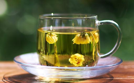 菊花茶苦的正常嗎 喝了有蟲子的菊花茶會(huì)怎樣