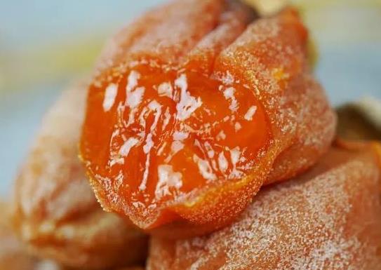 柿子餅是怎么做出來(lái)的?柿餅要多久才有白霜?