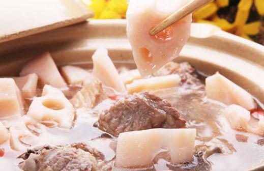 高壓鍋排骨蓮藕湯什么時間放藕 脾胃不好可以吃蓮藕湯嗎