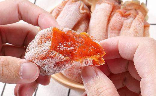 曬柿餅為什么要捏柿子 曬柿餅要削皮嗎