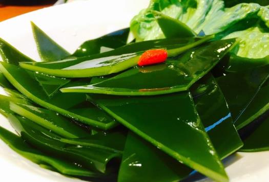 海帶厚的和薄的營養(yǎng)一樣嗎?海帶特別綠正常嗎?