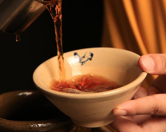 冰的黃酒怎么喝?紹興黃酒是甜的嗎?