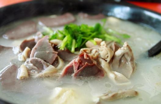 羊肉湯是早上喝還是晚上喝好 燉羊肉湯用什么鍋燉最好