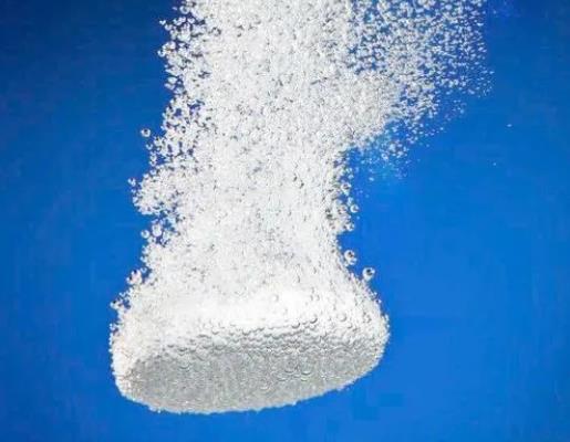 維c泡騰片要用什么杯子泡?維生素c泡騰片多久喝一次好