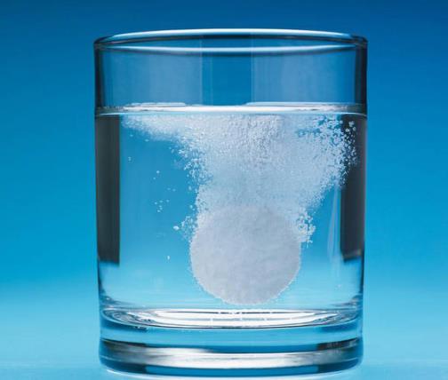 不銹鋼保溫杯可以泡維生素C泡騰片嗎?維生素c泡騰片可以一直吃嗎