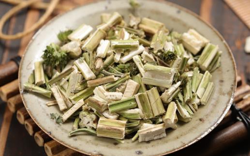 益母草可以催月經(jīng)嗎 益母草調經(jīng)一般吃幾天