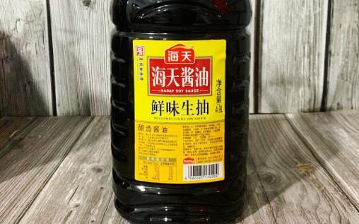 生抽沒開封過(guò)期一年可以吃嗎 生抽變質(zhì)是什么樣子