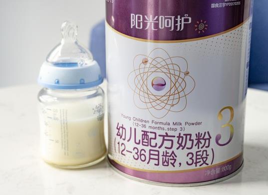 泡沫多的奶粉好不好?奶粉泡了寶寶不喝可以放多久