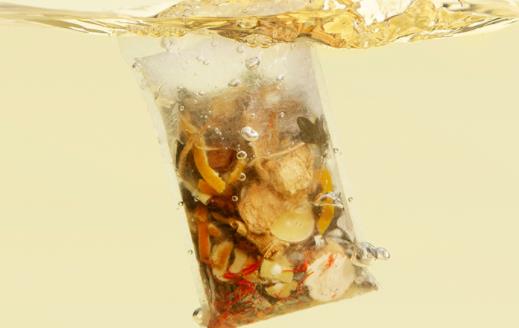 艾葉陳皮泡水能長(zhǎng)期喝嗎 艾葉加陳皮泡水喝能去濕氣嗎