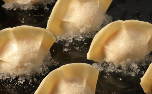 包餃子為什么包不緊 自己包的餃子放冰箱冷凍能放多久