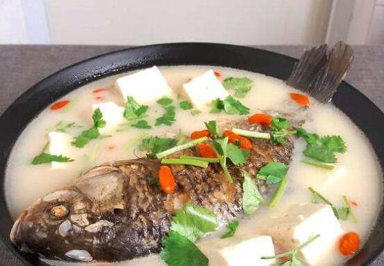 鯽魚(yú)的營(yíng)養(yǎng)價(jià)值