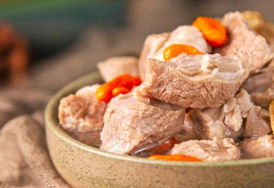 吃了壞的羊肉會(huì)怎么樣?羊肉變質(zhì)吃了怎么辦?