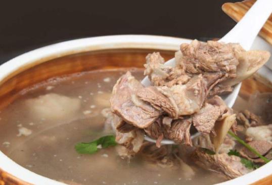 羊肉和什么搭配最好?吃羊肉對身體有什么好處?
