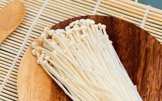 過夜的金針菇可以吃嗎?金針菇發(fā)黃了還能吃?