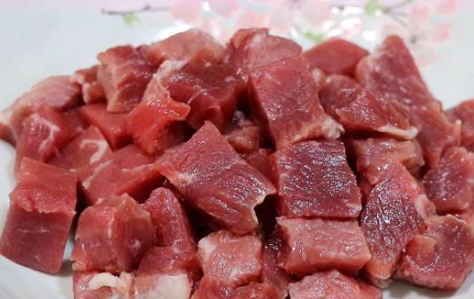 牛肉太硬咬不動(dòng)怎么辦?牛肉怎么炒吃起來(lái)軟?