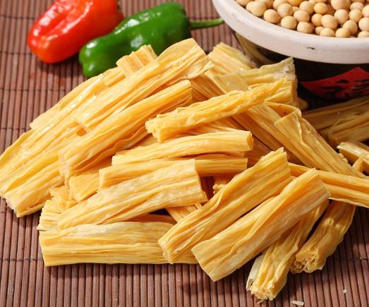 豆皮和腐竹的價格為什么相差很大?泡發(fā)腐竹的水發(fā)黃正常嗎
