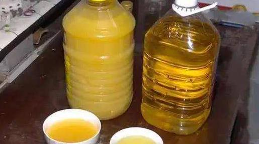 純花生油會(huì)凝固嗎 花生油吃了對(duì)身體好嗎