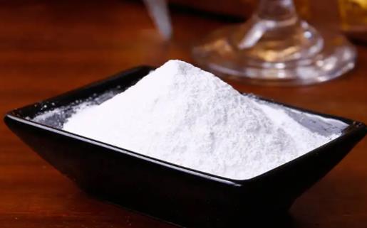 泡打粉是干嘛的 泡打粉和酵母的區(qū)別哪個好